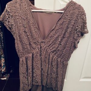 Purple lace blouse 👚 💜